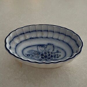 Antique Blue & White Ironstone Pudding Mold Grapes GMT & Bro Germany Early 1900s